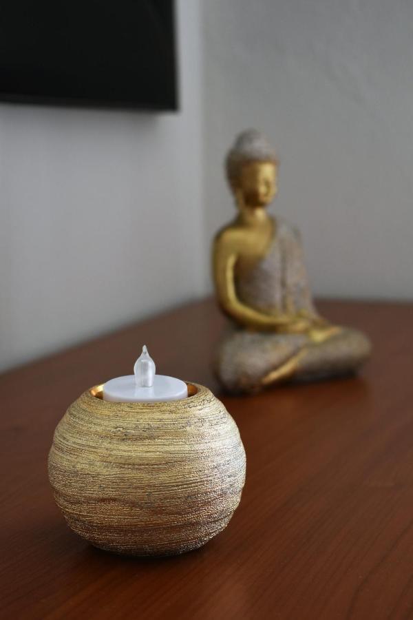 Olive - Happyhostgr - Downtown Apartment Volos Luaran gambar