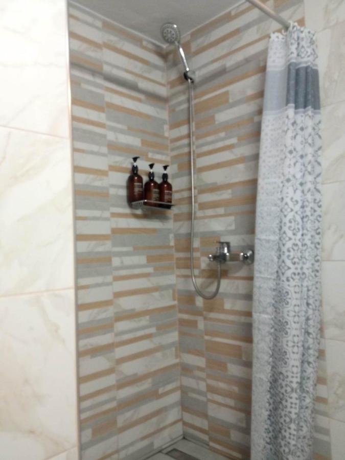 Olive - Happyhostgr - Downtown Apartment Volos Luaran gambar